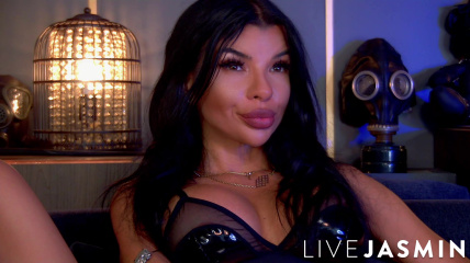 EleniaDevons